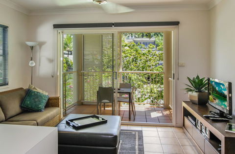 Port Douglas Apartments - Adults Only Oasis - Kingaroy Accommodation 33