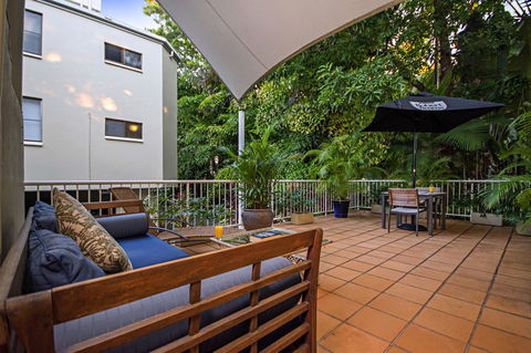Port Douglas Apartments - Adults Only Oasis - Kingaroy Accommodation 34