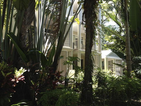 Port Douglas Apartments - Adults Only Oasis - Kingaroy Accommodation 40