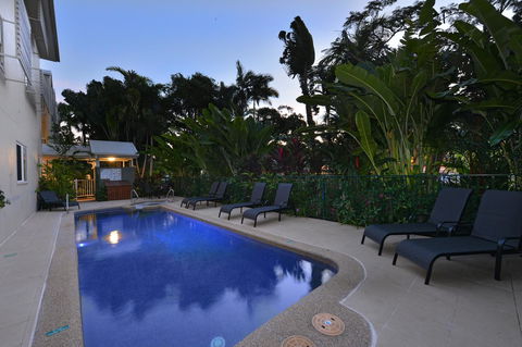 Port Douglas Apartments - Adults Only Oasis - Kingaroy Accommodation 20