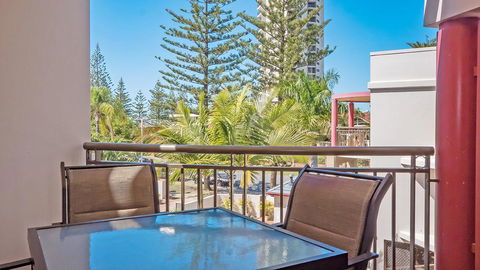 Burleigh On The Beach - Kingaroy Accommodation 2