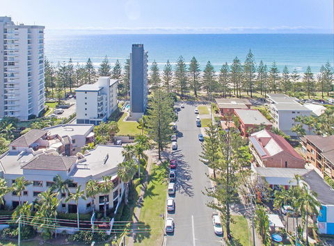 Burleigh On The Beach - Kingaroy Accommodation 4