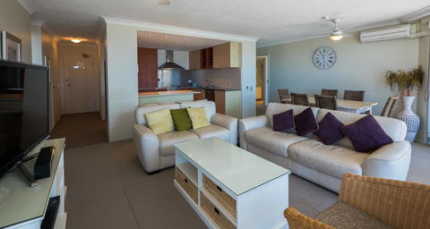 Carrington Court - Kingaroy Accommodation 8