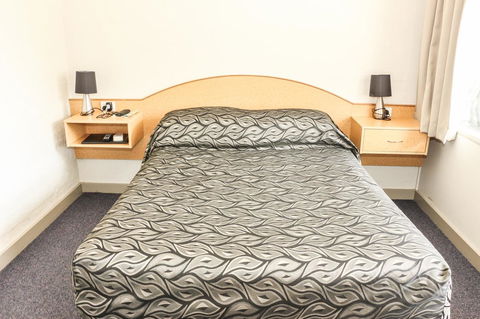Salisbury Hotel Motel - Kingaroy Accommodation 24