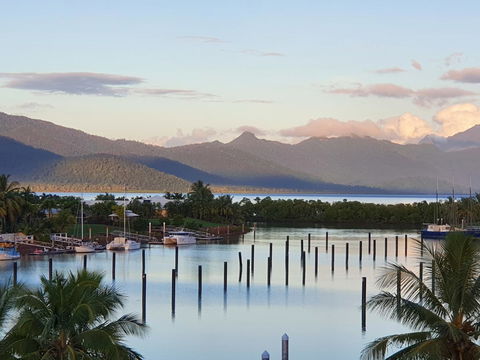 Hinchinbrook Holiday Apartments - Kingaroy Accommodation 3