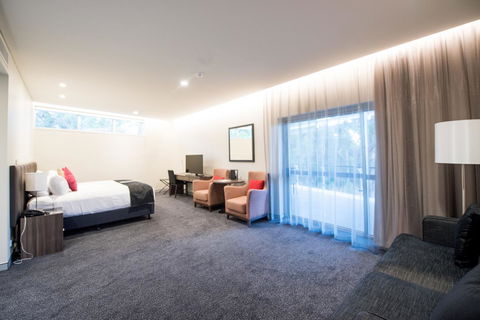 Alexandra Hills Hotel - Kingaroy Accommodation 4