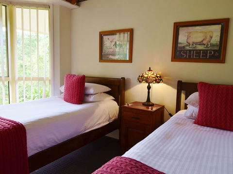 Apple Tree Cottage Montville - Kingaroy Accommodation 8