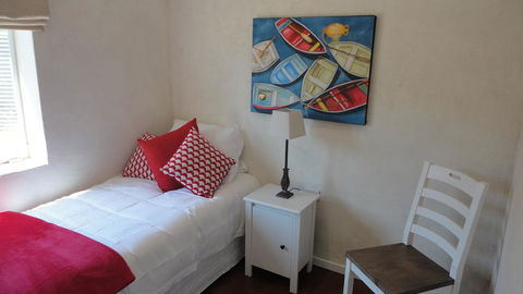 Ratcliff Cottage - Kingaroy Accommodation 16