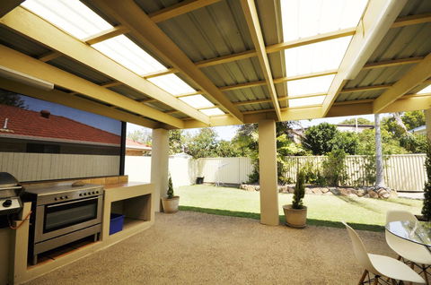 Ocean Wave - Kingaroy Accommodation 17