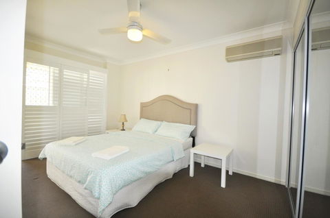 Ocean Wave - Kingaroy Accommodation 12