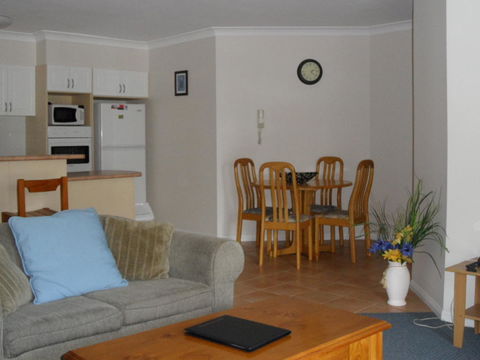 Sylvan Beach Resort - Kingaroy Accommodation 33