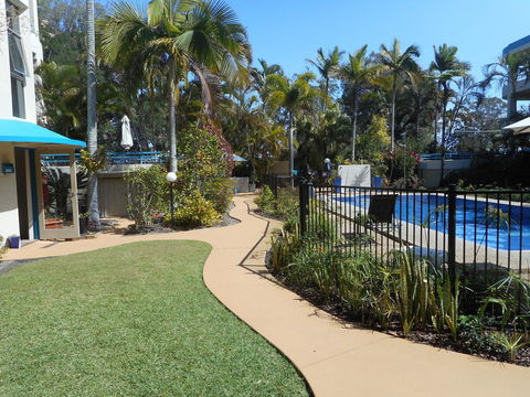 Placid Waters Holiday Apartments - Kingaroy Accommodation 5