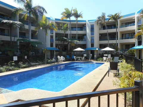 Placid Waters Holiday Apartments - Kingaroy Accommodation 3