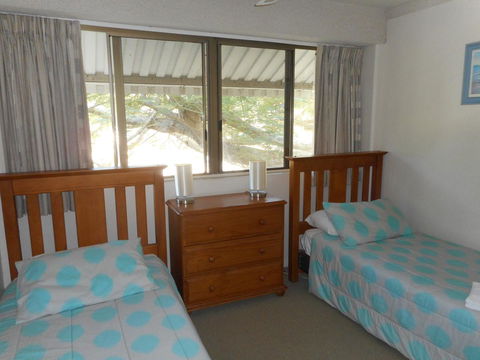 Placid Waters Holiday Apartments - Kingaroy Accommodation 18