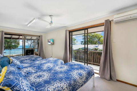 Bribie Beach House - Kingaroy Accommodation 11