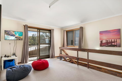 Bribie Beach House - Kingaroy Accommodation 13