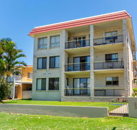 Enjoy the sea breezes from the balcony - Boyd St Woorim - Kingaroy Accommodation