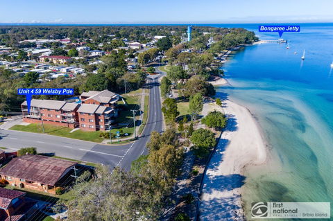 Waterviews,Pool, Wifi Its All Here !- Welsby Pde, Bongaree - Kingaroy Accommodation 3