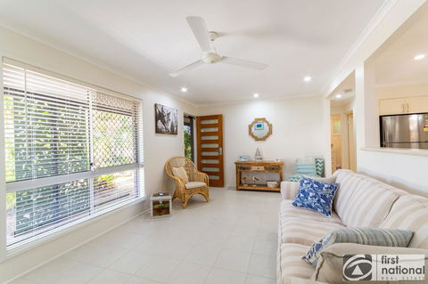 Kokomo, Thats Where We Want To Go - Bellara - Kingaroy Accommodation 4