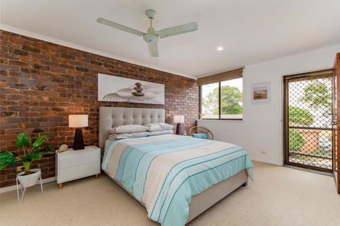 Spacious Family Unit With Incredible Views. - Kingaroy Accommodation 6