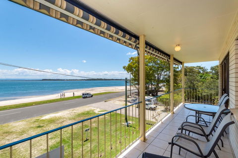 Water Views - Top Floor -Clearview Apartments South Esp, Bongaree - Kingaroy Accommodation 0