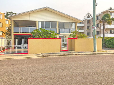 'Mooring One Downstairs', 23 Shoal Bay Rd - Fantastic Ground Floor Duplex With Views, WIFI And Air Conditioning - Kingaroy Accommodation 0