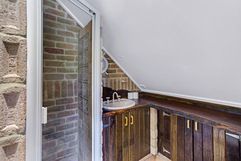 'Salt Wood' Cabin Style Retreat - Kingaroy Accommodation 3