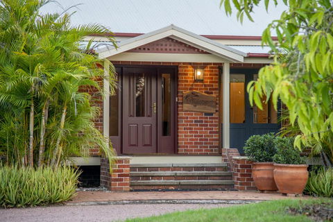 'Talumberi,' 221 Trapyard Road - Kingaroy Accommodation 2