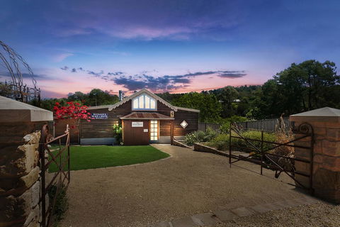 'The Coach House' At Lochiel - Kingaroy Accommodation 0