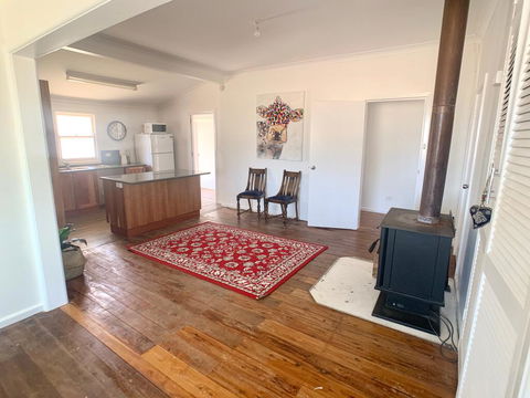 'The Wattles' - True Country Escape Near Wineries - Borenore - Kingaroy Accommodation 0