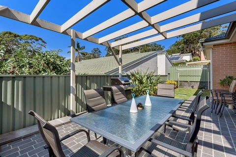 'Tween Bays', Ocean Beach Road, 3/39 - Kingaroy Accommodation 0