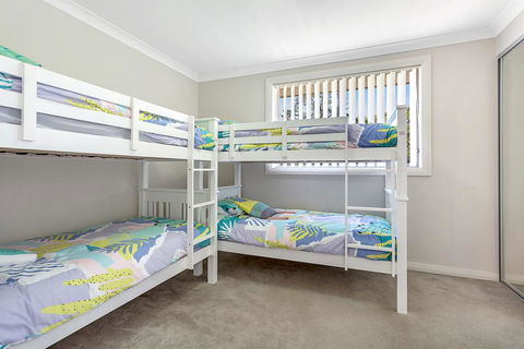 'Tween Bays', Ocean Beach Road, 3/39 - Kingaroy Accommodation 3