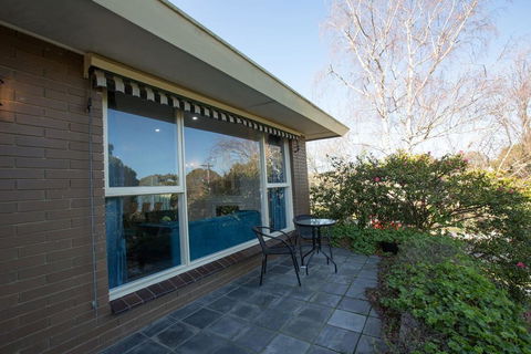 , , , Alice Wonderland, , ,  In 4 Beds House - Kingaroy Accommodation 1