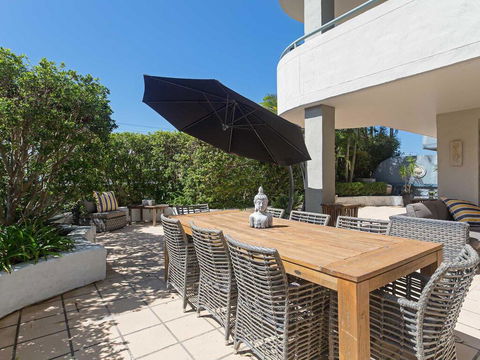 1 'Peninsula Waters', 2-4 Soldiers Point Road - Aircon, Pool & Massive Outdoor Area - Kingaroy Accommodation 0