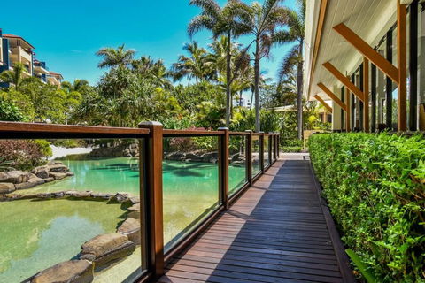 1 Bedroom - Private Managed Resort Pool And Beach - Alex - Kingaroy Accommodation 2