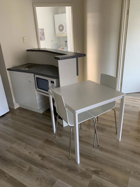 1 Bedroom Unit In 4 Star Tropical Resort In Noosaville - Kingaroy Accommodation 1