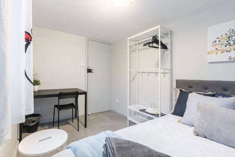 1 Double Quaint Grannyflat Private Room Near Public Transport - SHAREHOUSE - Kingaroy Accommodation 1