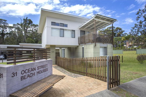 1/31 Ocean Street - A Relaxing Coastal Retreat - Kingaroy Accommodation 0