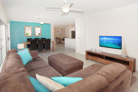 1/882 David Low Way Marcoola - 500 Bond, Linen Included, Pet Friendly - Kingaroy Accommodation 3
