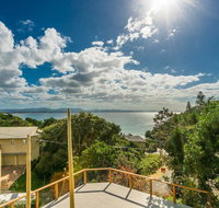 13 Brownell Drive Wategos Beach - Beach House - Kingaroy Accommodation