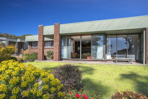 16 Shipton Cres - Secluded Away - Kingaroy Accommodation 3
