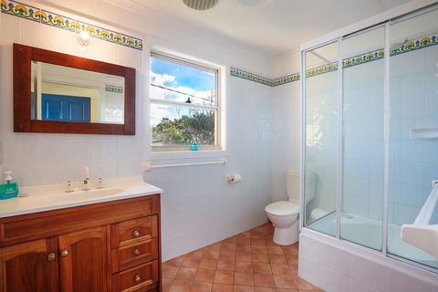 164 Mitchell Pde - Spectacular Views - Kingaroy Accommodation 1