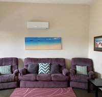 2 Bed Rooms Granny Flat - Complete Privacy - Kingaroy Accommodation