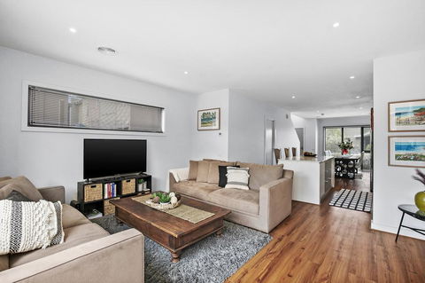 2 Bedroom Townhouse - Family & Corporate Bookings Only - Kingaroy Accommodation 2