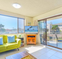 20 Kingsway 3 Bedroom Holiday Apartment - Kingaroy Accommodation