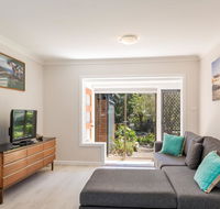 235 Mitchell Parade Mollymook - Kingaroy Accommodation