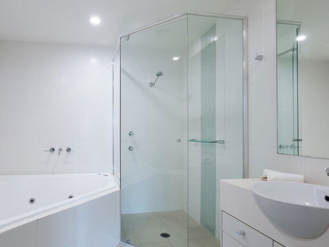 245 'Pacific Blue', 265 Sandy Point Rd - Air Conditioned Unit With Resort Facilities And Linen Supplied - Kingaroy Accommodation 3