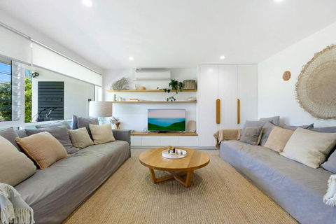 Caba Del Sol, 3 Bed Beachfront Escape - Kingaroy Accommodation 1