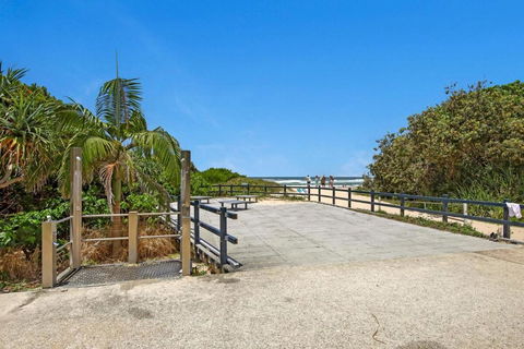 Caba Del Sol, 3 Bed Beachfront Escape - Kingaroy Accommodation 2