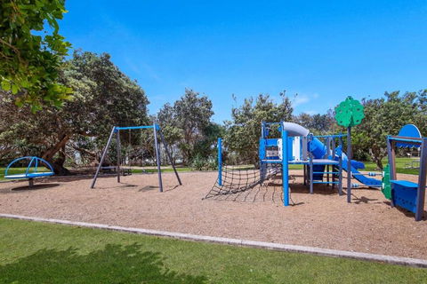 Caba Del Sol, 3 Bed Beachfront Escape - Kingaroy Accommodation 4